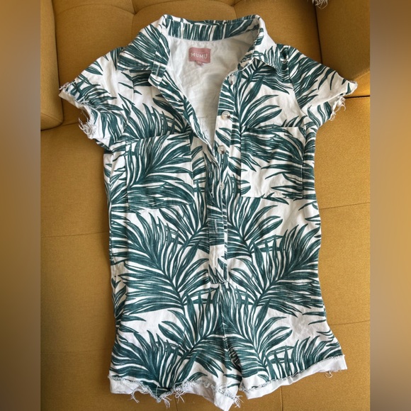 Range Romper in Oasis Palm 🌴 - Picture 4 of 9